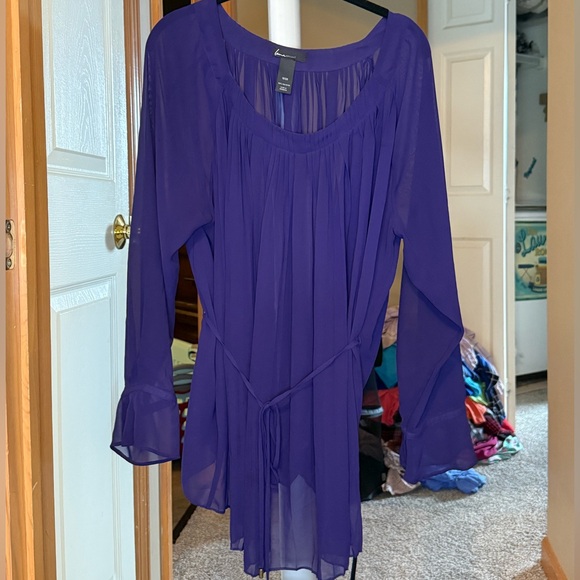 Lane Bryant Tops - 💚3/$25 Lane Bryant Purple Sheer Peasant Blouse 18/20